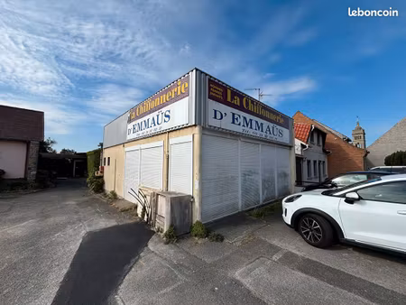 local commercial 265 m² calais