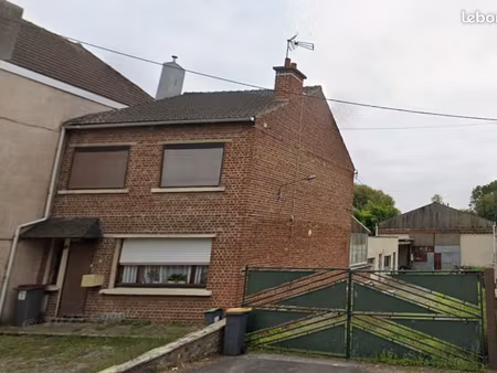 propriété 4 pièces 95 m²