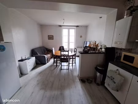 immeuble 203 m² saint yrieix la perche