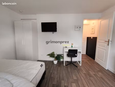 appartement 1 pièce 13 m²