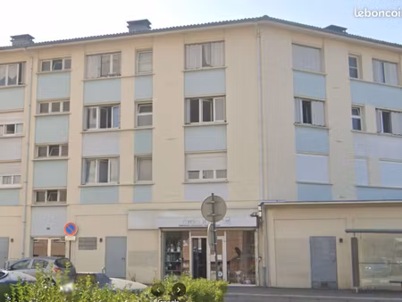 appartement t2 bis 60m² plateau de la justice