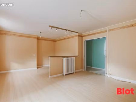 appartement 4 pièces 62 m²
