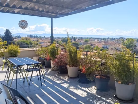 appartement 2 pièces 58 m2 étage 3/3