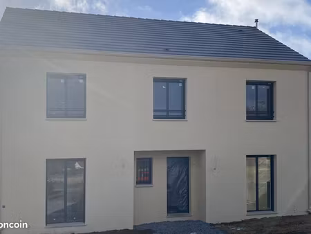 maison 6 pièces 151 m²