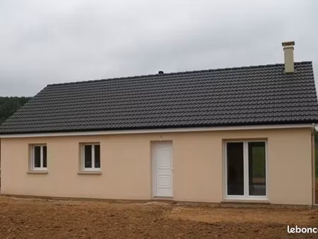 maison 4 pièces 70 m²