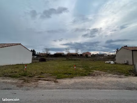 terrain 615 m² castelnau d aude