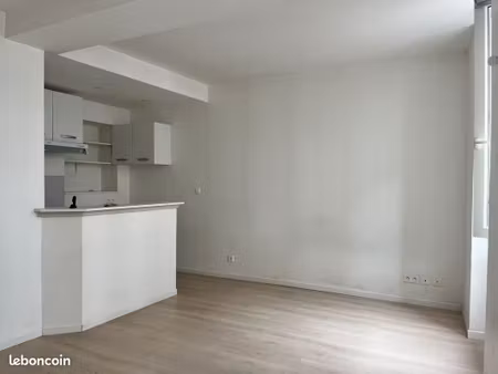 studio 23m2 pau