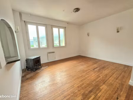 appartement 3 pièces 77 m²