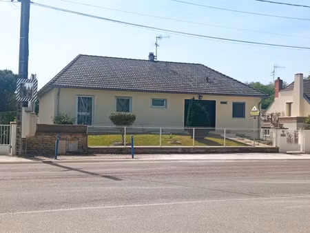 particulier .maison individuelle à arc sur tille 325 000