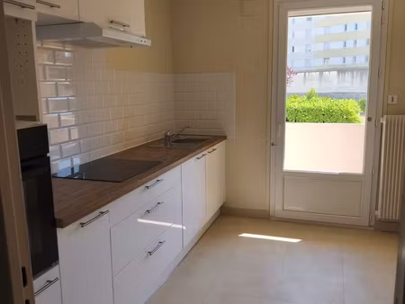 a louer appartement t3 roanne
