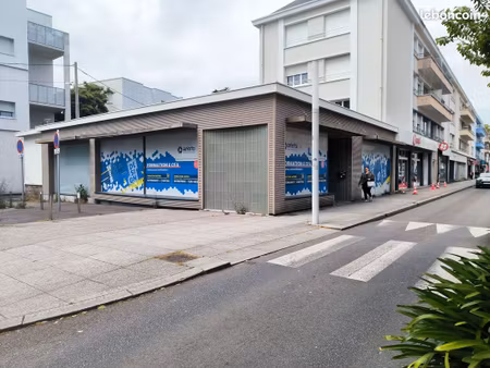 local tertiaire en centre-ville