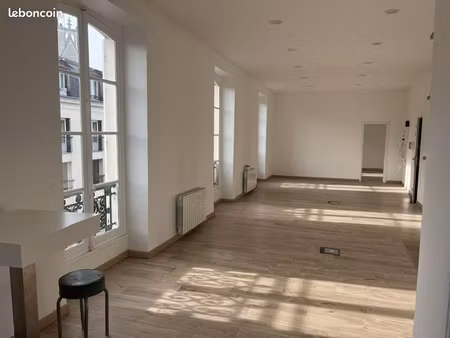 bureaux 70 m² nevers