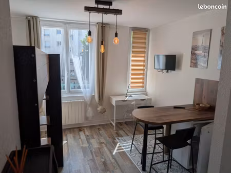 studio caen port de plaisance