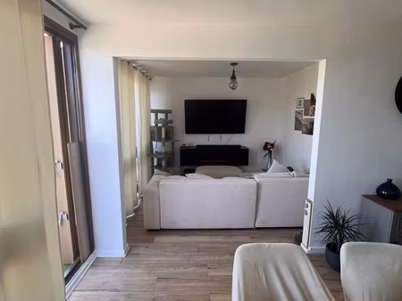 appartement 70 m² – 3/4 pièces – dernier étage – fontenay-le-fleury