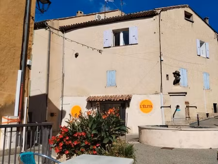 murs commerciaux à vendre ou appartement