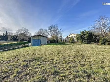 terrain 300 m² bregy