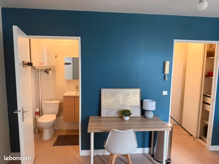 joli studio meublé  tout juste rénové  juste en face de l’université campus 1 centre caen