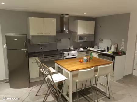 appartement t2 meublé avec garage – hyper-centre d'arras