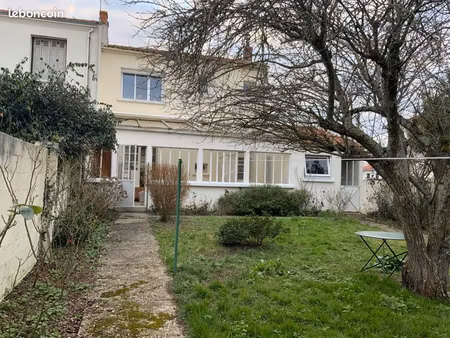 maison meublée la rochelle quartier trompette