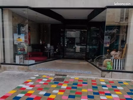 local commercial
