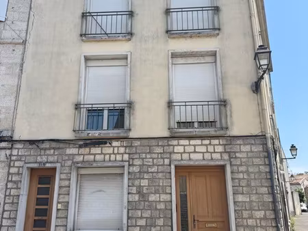 duplex (1er et 2eme étage ) avec jardin et garage : privatifs
