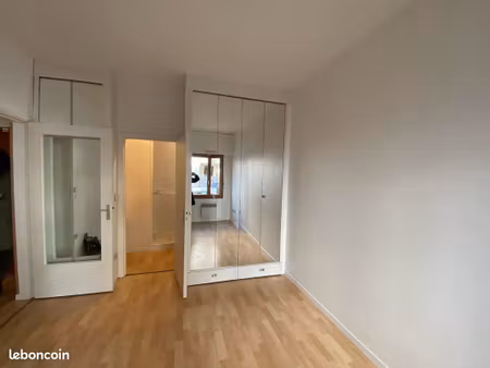 t1 résidence seniors au cœur de nantes – particulier – surveillance 24h/24 – frais agence 