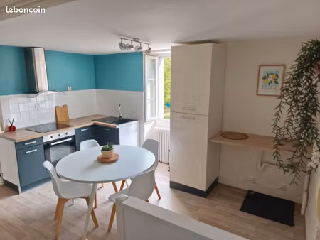 t3 de 62m2 meublé+ jardin de 200m2