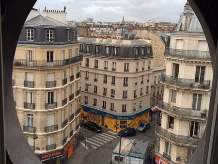 paris 11e - studette lumineuse 15 m2 - dernier étage - bd voltaire