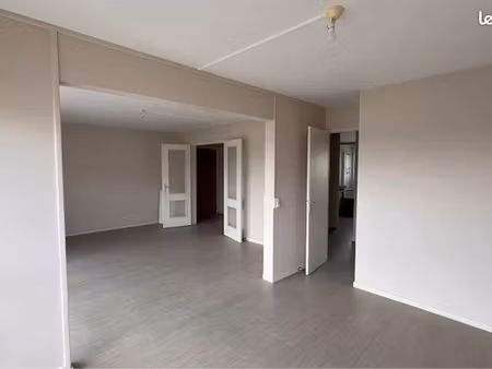 appartement t4