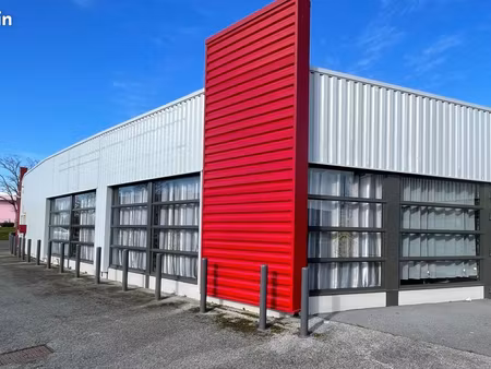 local commercial 220 m² – restauration équipée ou tous commerces zac des escarnotières – c