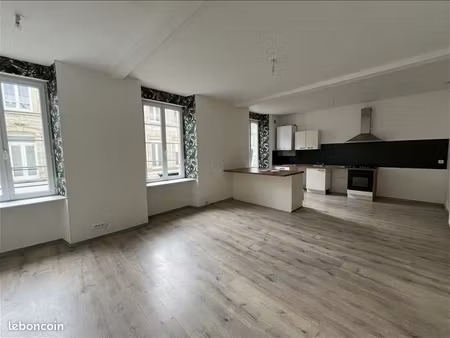 appartement 4 pièces 81 m²