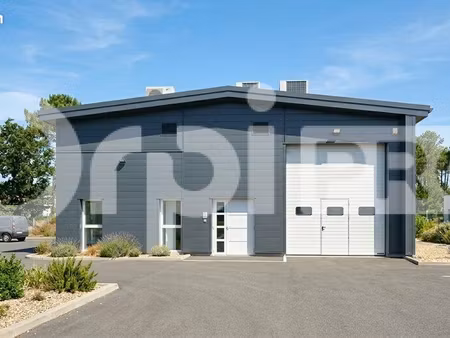 local d'activité 180 m²