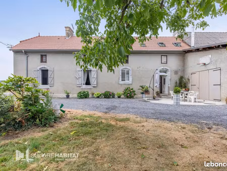 ferme 9 pièces 227 m²