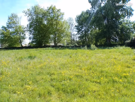 terrain 1 114 m² valines
