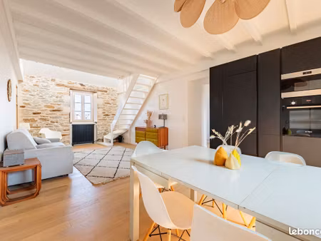 appartement en duplex – hauts pavés / viarme