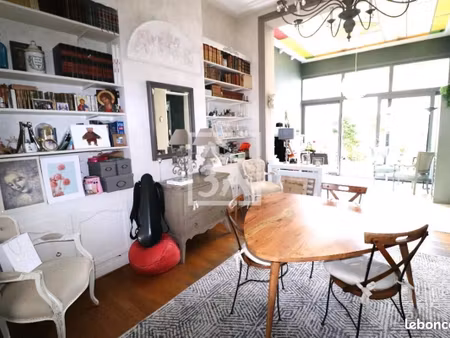 maison 10 pièces 193 m²
