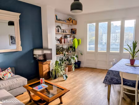 location appartement meublé – lyon valmy / quais de saône – juillet à septembre
