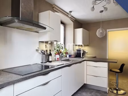 maison 5 pièces 140 m²