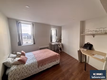 studio 1 pièce 25 m²
