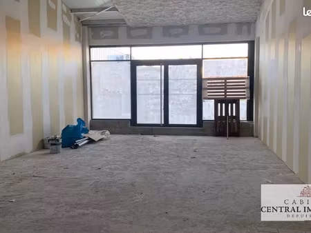 local commercial 100 m² romilly-sur-seine