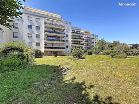 appartement 2 pièces 54 m²