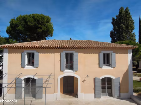 droit au bail 200m2 plan de campagne my expobat magnifique bastide provencale