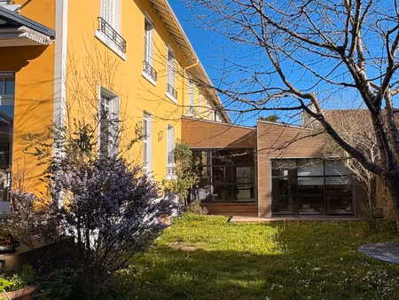 pau  belle maison lumineuse  quartier saint joseph 166 m2