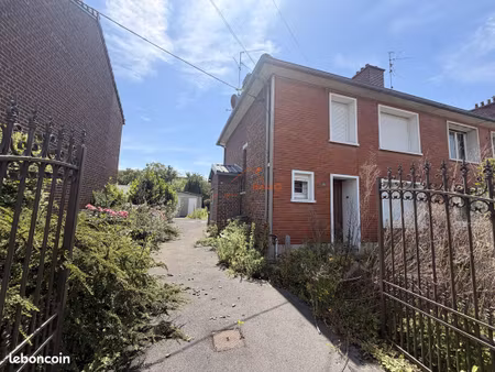 maison 4 pièces 82 m²