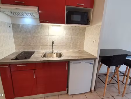 studio 1 pièce 24 m²