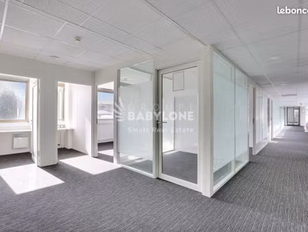 bureaux 873 m²