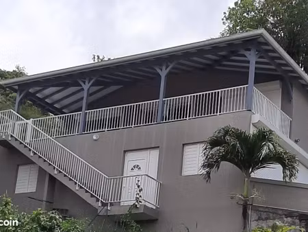 maison individuelle f4 petit pérou abymes