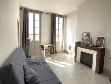 studio 1 pièce 25 m²