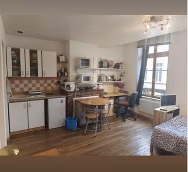 studio meublé centre ville idéal étudiant(e)