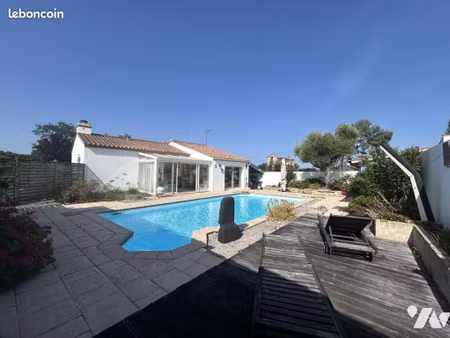 maison 5 pièces 122 m²